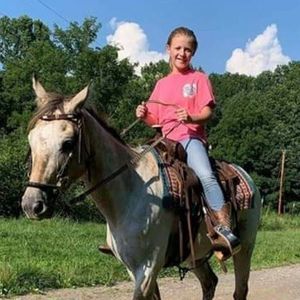 Meet your Posher, Elizabeth